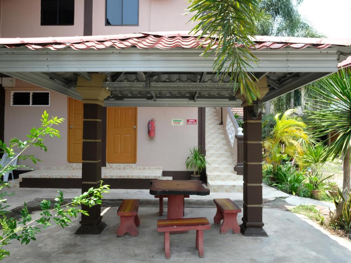 Oyo 44005 Senangin Resort & Cafe Tumpat Exterior foto